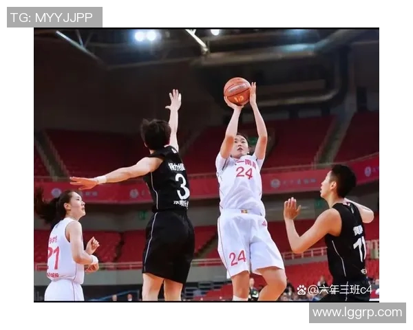 八一女篮迎战山西女篮决战赛场展现巾帼风采与竞技精神 八一女篮迎战山西女篮决战赛场展现巾帼风采与竞技精神