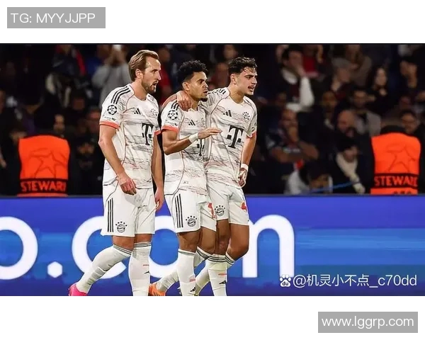 巴黎与拜仁激战正酣即时比分更新精彩瞬间回顾 巴黎与拜仁激战正酣即时比分更新精彩瞬间回顾