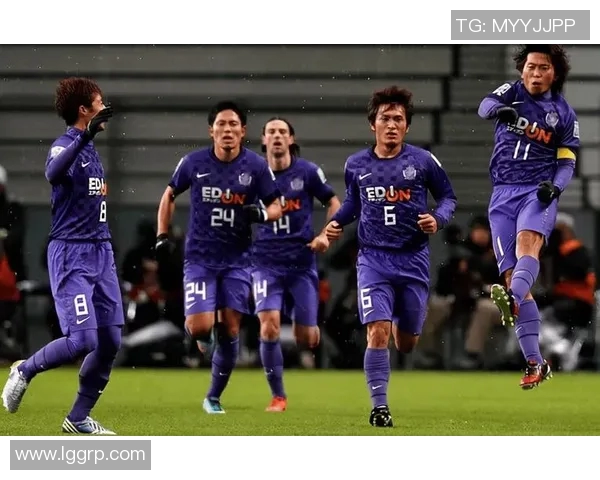 神户胜利船对阵广岛三箭直播全程回顾与精彩瞬间分析 神户胜利船对阵广岛三箭直播全程回顾与精彩瞬间分析