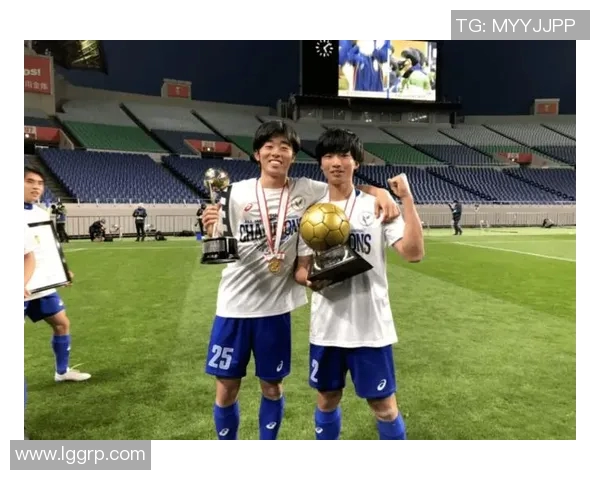 日本足球明星的业余生活揭秘与他们的兴趣爱好探索
